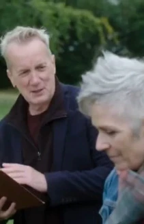 Watch Skinner & Mina's Literary Roadtrip online